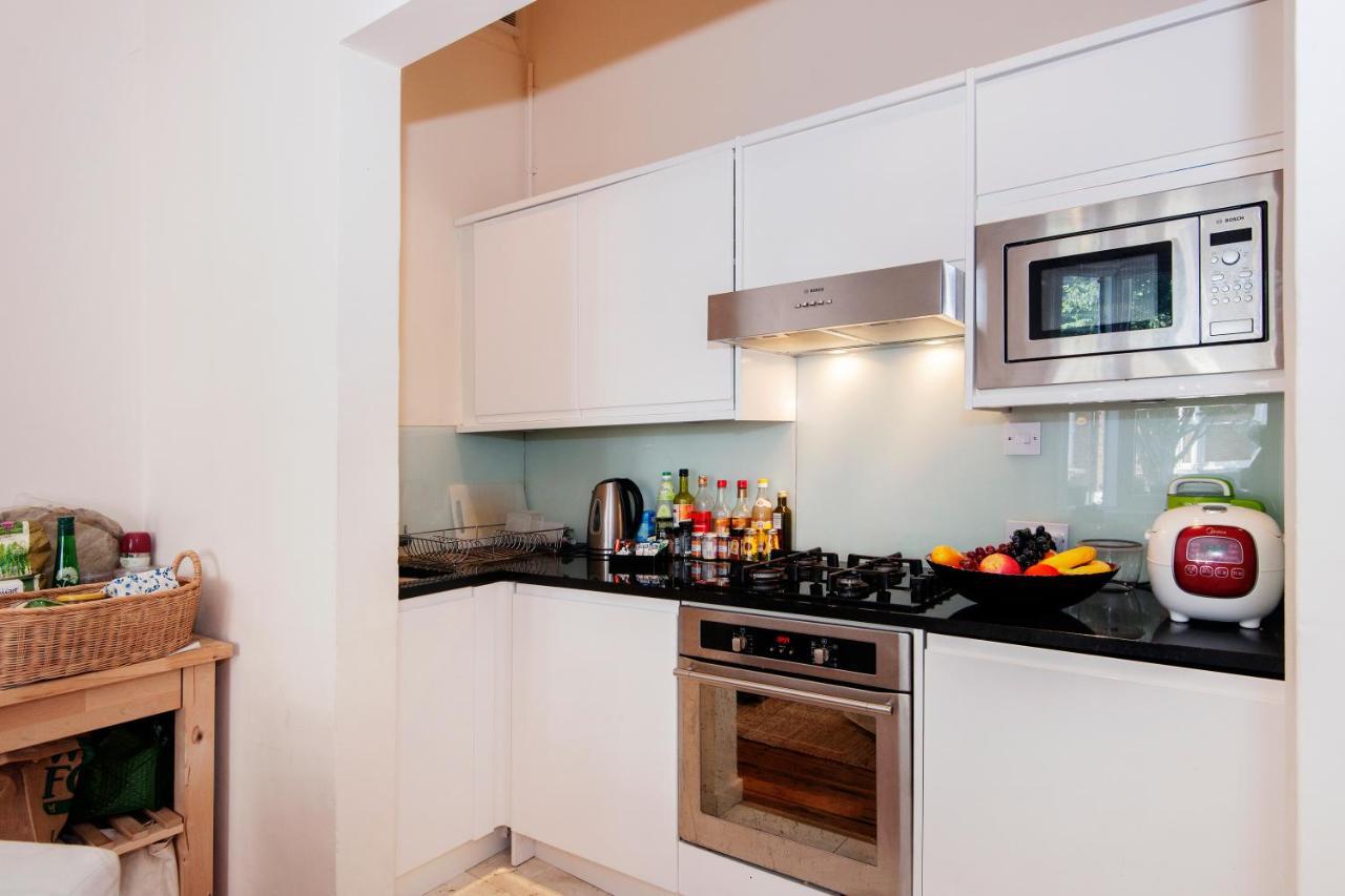 Appartamento Bright Gratton Road Londra