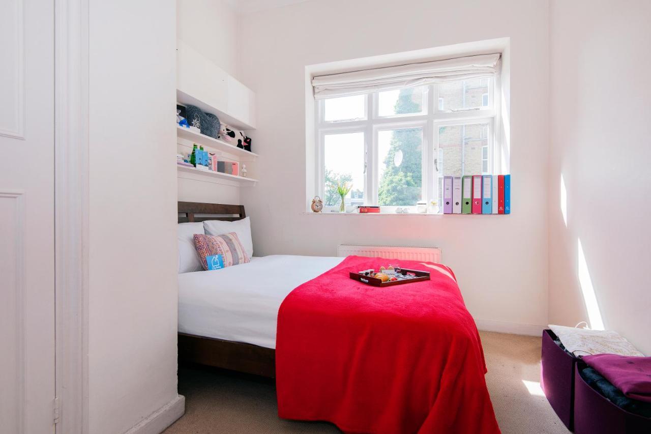 Bright Gratton Road Appartamento Londra